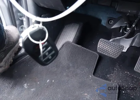 2026 Honda Hr-V Awd Lx from USA, damaged, VIN 3CZRZ2H38TM708970